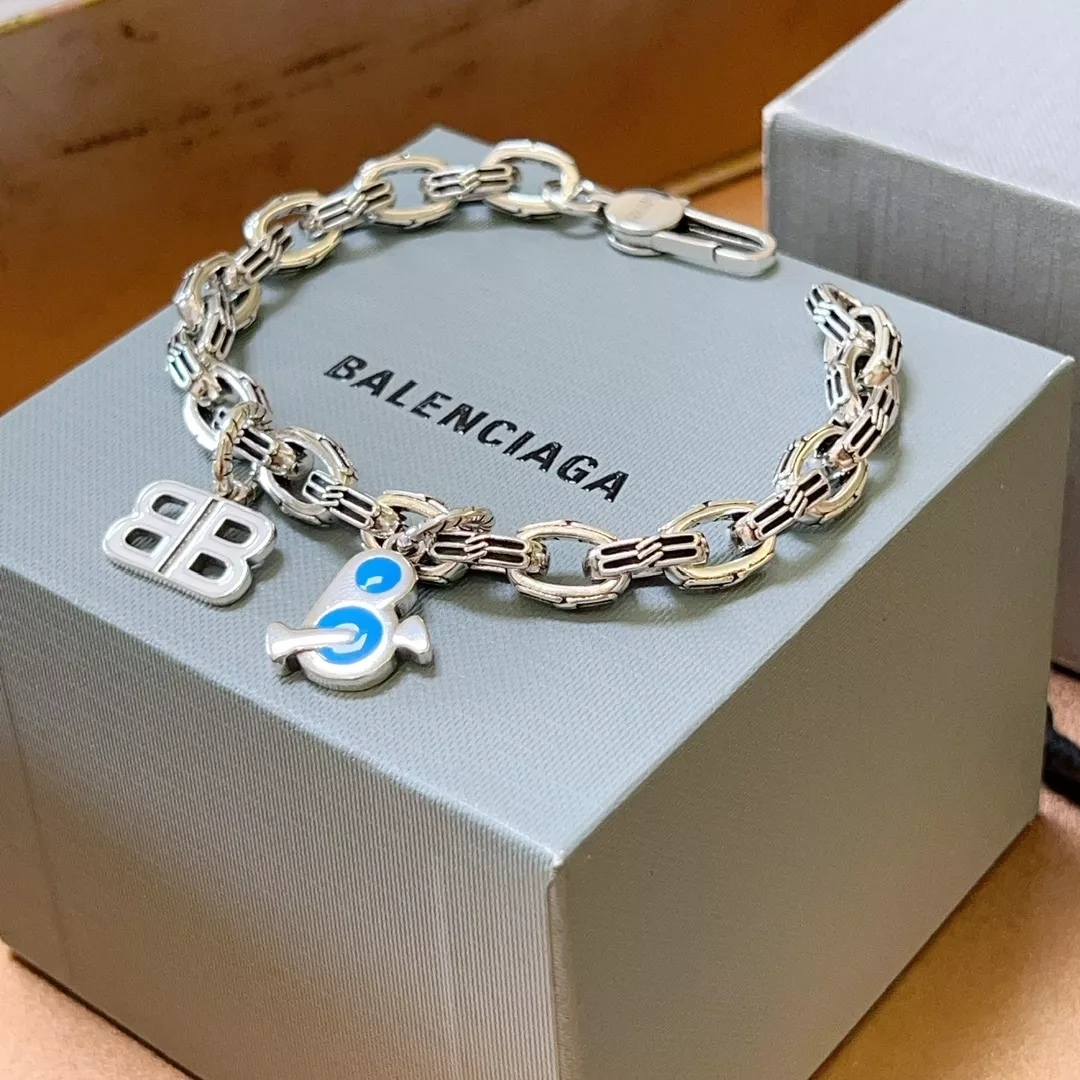 balenciaga bracelets s_12b04012